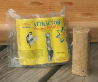 Roasted Peanut Suet Plug,Woodpecker Products,0404
